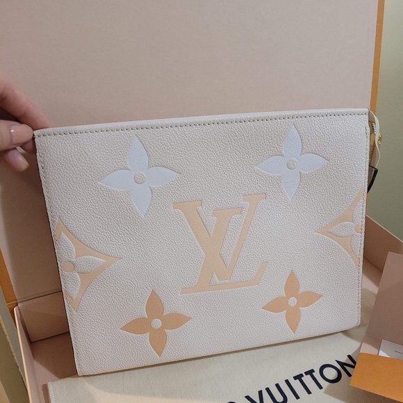 Authentic NWT Louis Vuitton Toiletry Pouch 26 Limited Edition 21 - Picture 2 of 5